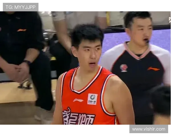 徐昕生涯最佳表现27分14篮板4盖帽 劈扣头超篮板震撼全场